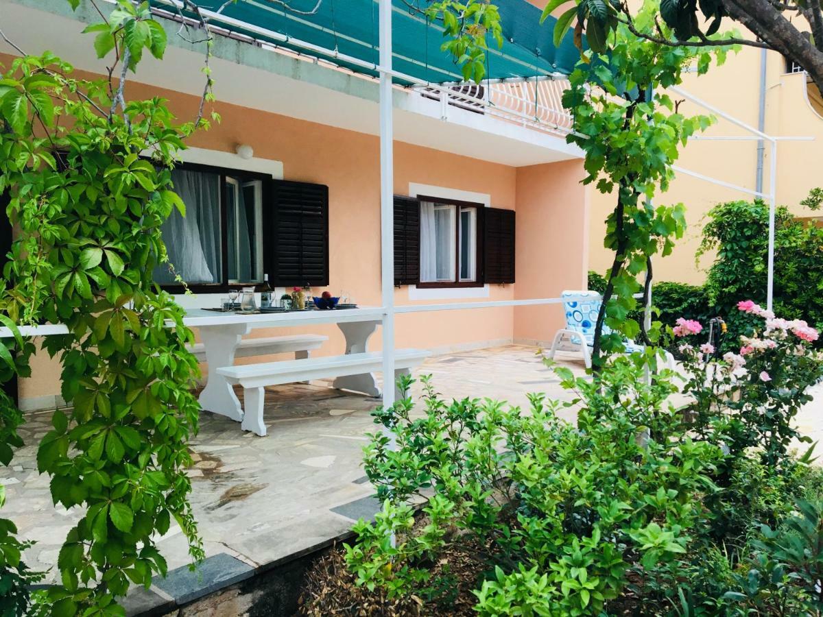 Apartments Katarina فوديس المظهر الخارجي الصورة